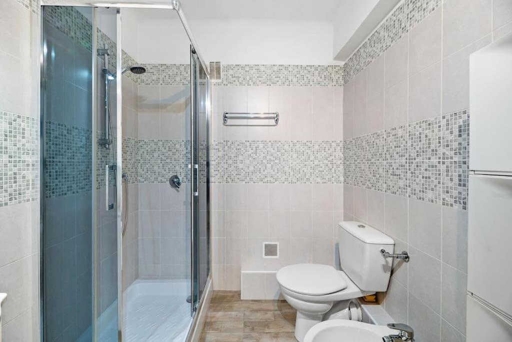 Le Landelle - Centre- Climatisation -Proche Gare Sncf Apartamento Menton Exterior foto